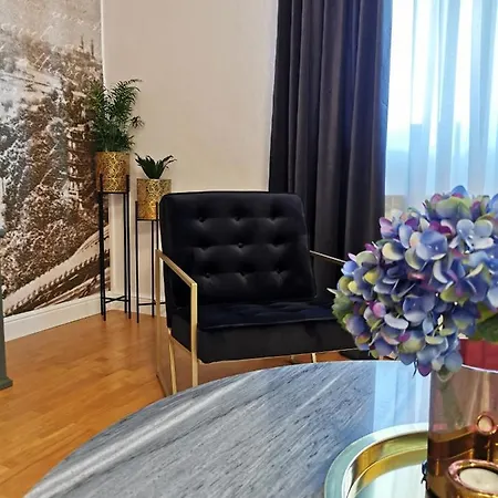 Design Apartment Rovinj With Parking Apartmán